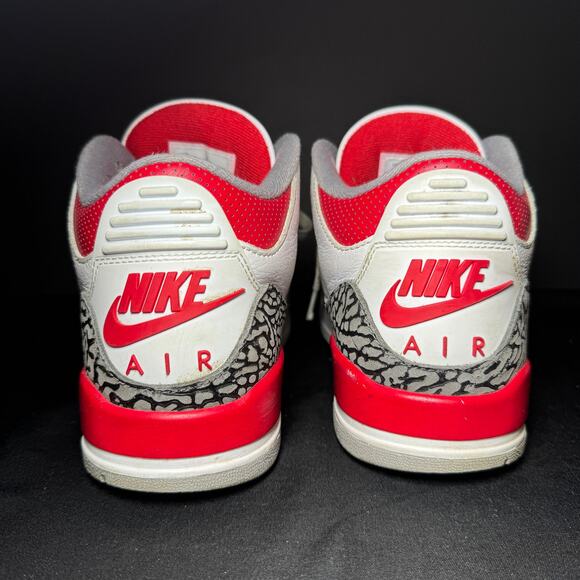 Size 8 - Nike Air Jordan 3 Retro Fire Red 2022 Men's Shoes - Picture 6 of 9